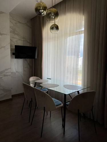 Двухуровневые Апартаменты Море И Горы На Улице Фигурная