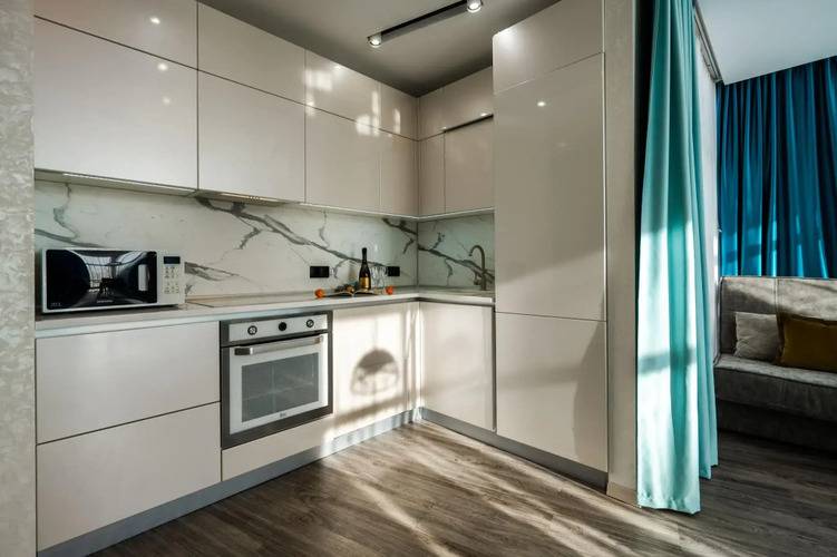 Апартаменты На Улице Нижнеимеретинская 137а