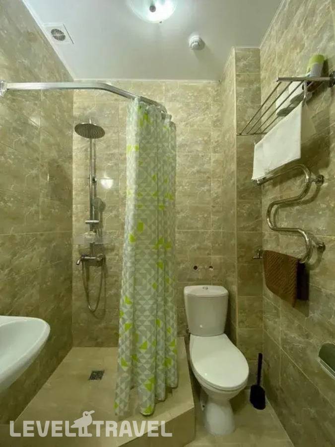 фотографии отеля Квартира На Кувшинок 7к1 34 в Россия(Сириус) - фото №11