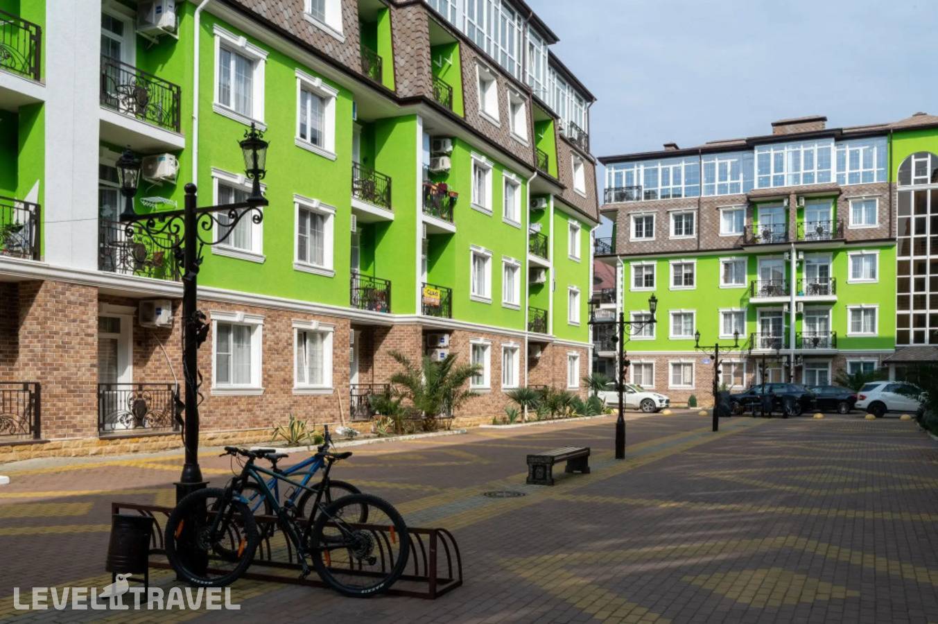 фотографии отеля Апартаменты Red Apartments Арт Лайт Сити Апартамент Джованни в Россия(Сириус) - фото №28