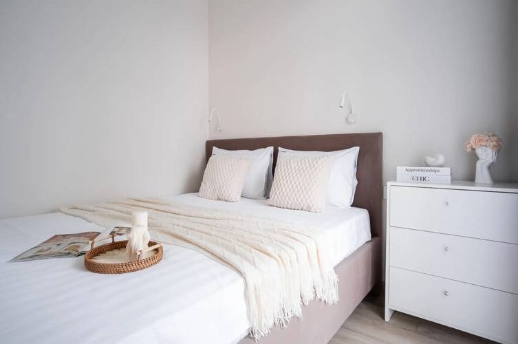 Апартаменты Red Apartments Арт Лайт Сити Апартамент Джованни