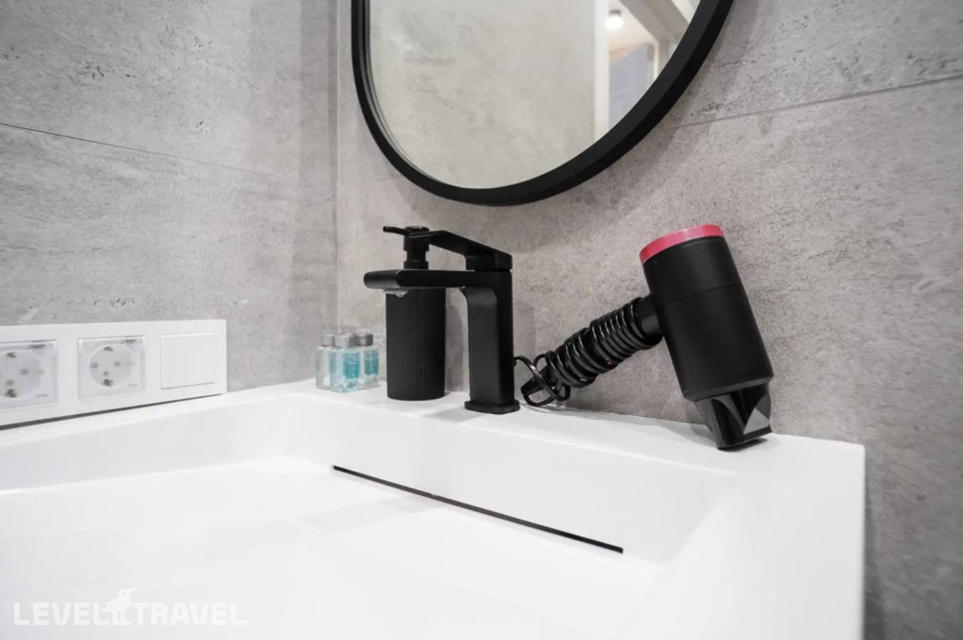 фотографии отеля Апартаменты Red Apartments Арт Лайт Сити Апартамент Джованни в Россия(Сириус) - фото №17