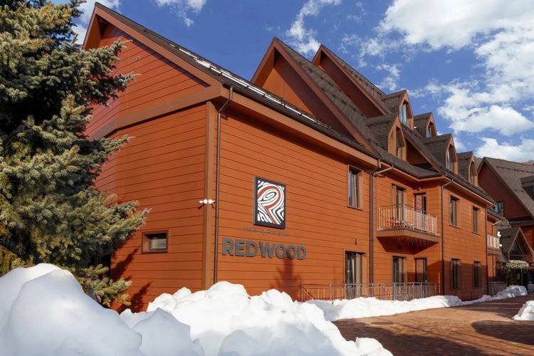 Отель Red Wood