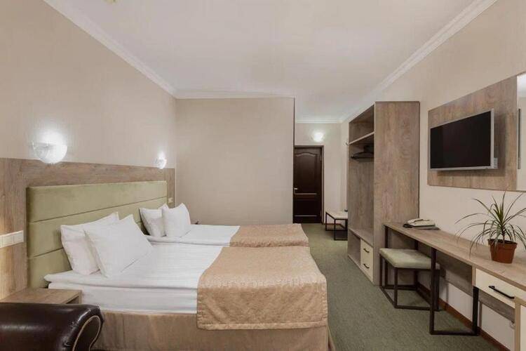 Отель Гала-Альпик