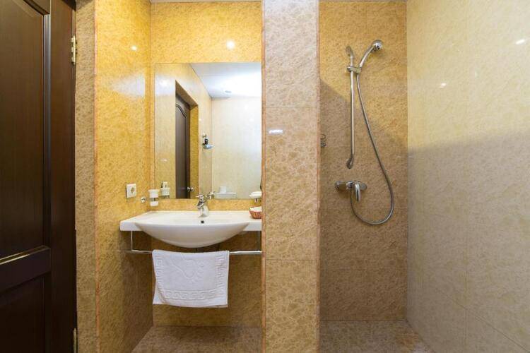 Отель Гала-Альпик