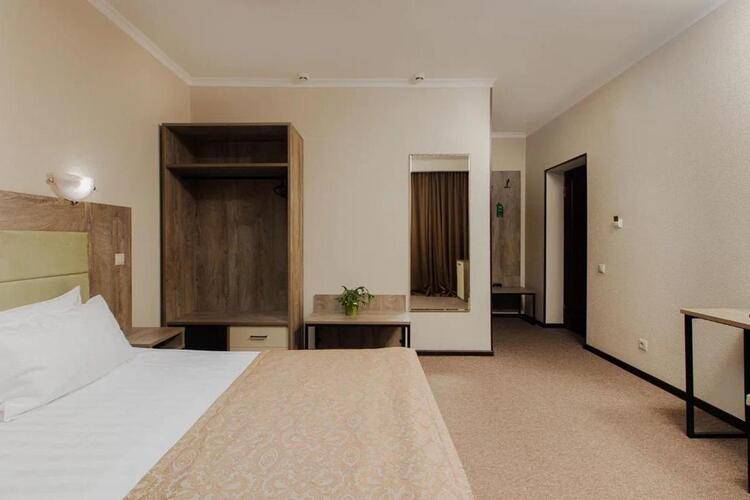 Отель Гала-Альпик