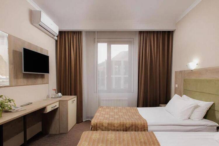 Отель Гала-Альпик