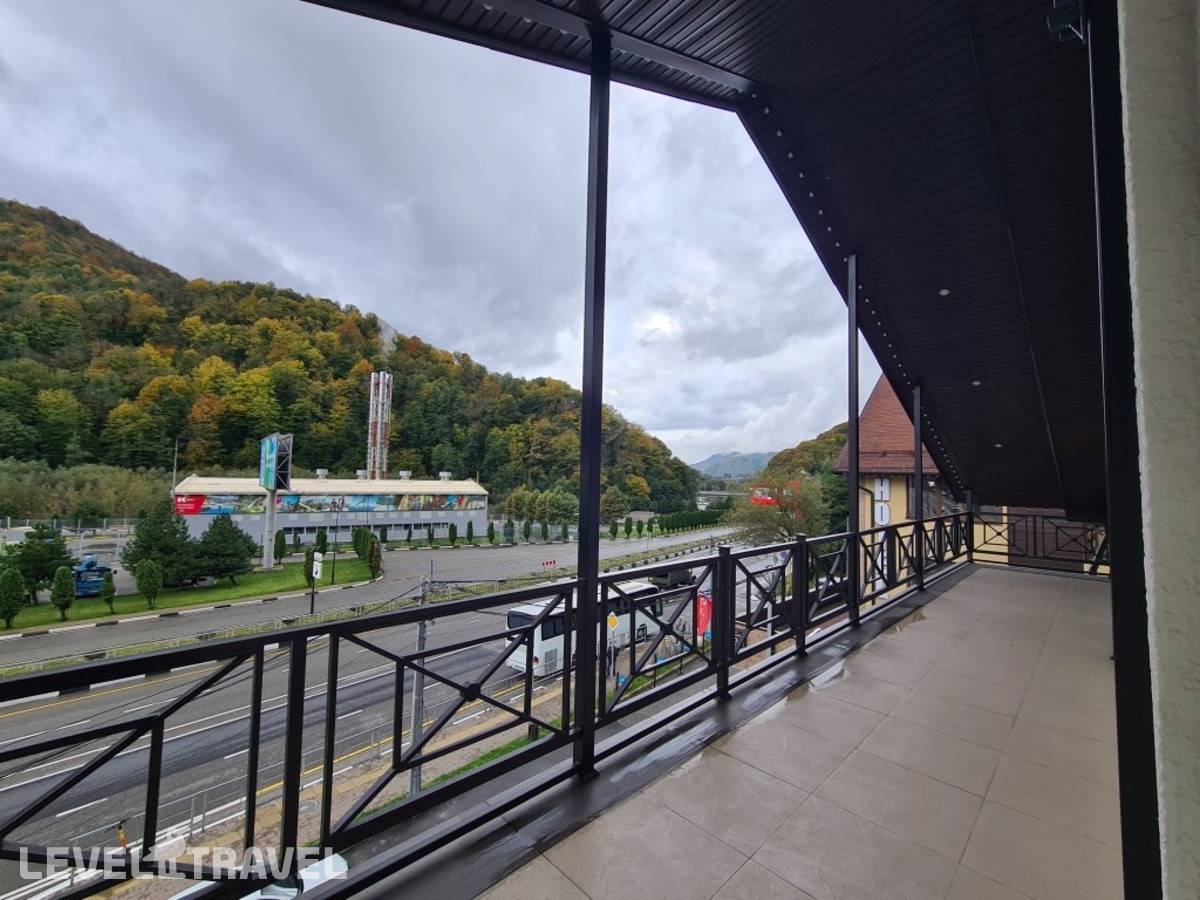 фотографии отеля Апартаменты Двухкомнатные Семиместные С Видом На Горы в Россия(Эсто-Садок) - фото №7