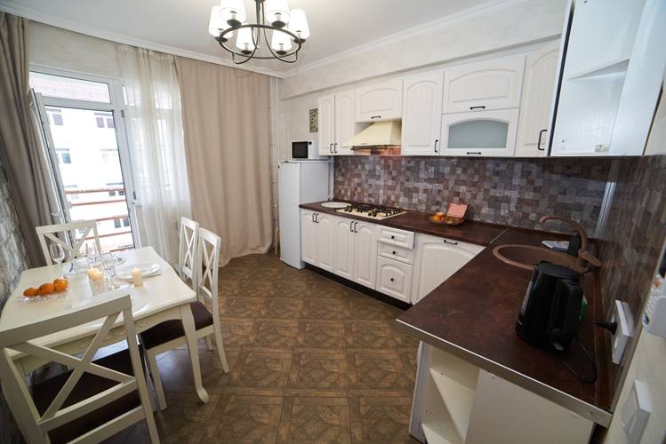 Апартаменты Семейные С Видом На Массив Горы Аибга — фото 11