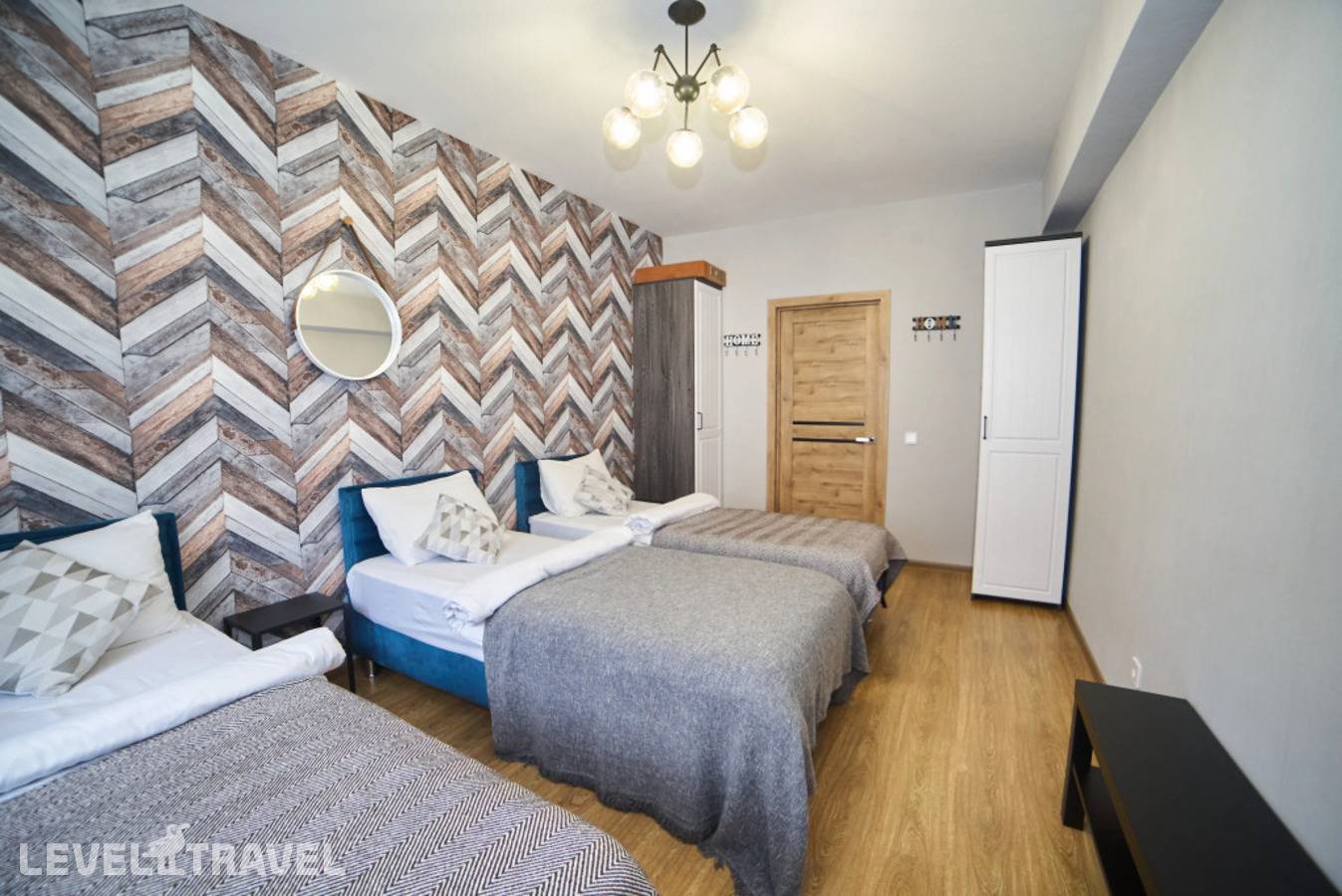 фотографии отеля Апартаменты Семейные С Видом На Массив Горы Аибга в Россия(Эсто-Садок) - фото №1