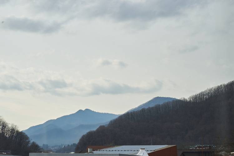 Апартаменты Семейные С Видом На Массив Горы Аибга — фото 15