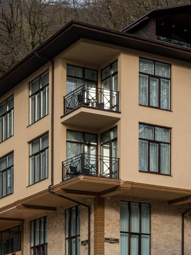 Жить В Горах На Листопадной 17 — фото 10