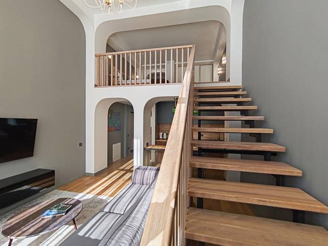 Жить В Горах На Листопадной 17 — фото 4