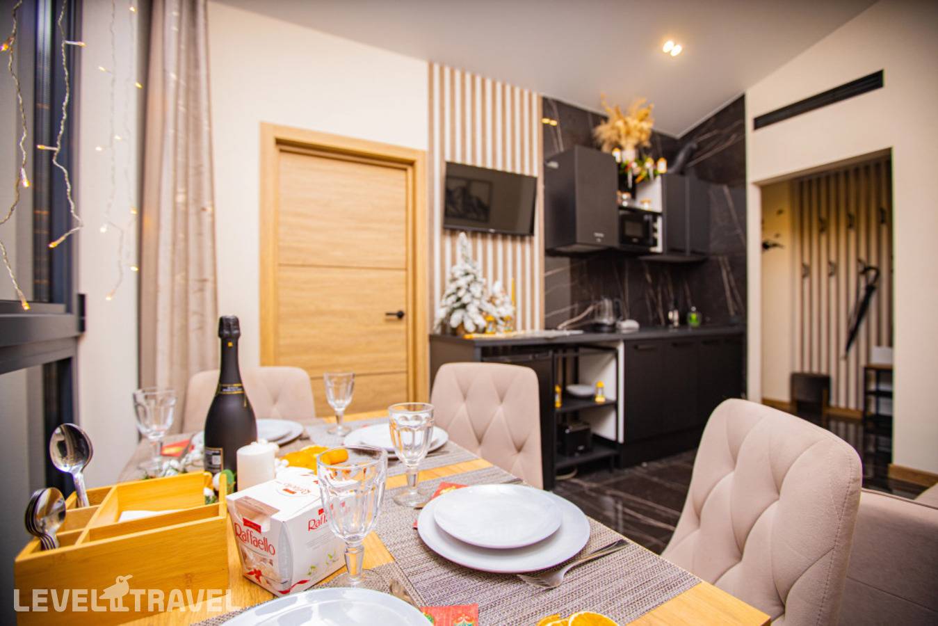 фотографии отеля Апартаменты Veddi На Гаражной 6/5 в Россия(Эсто-Садок) - фото №9