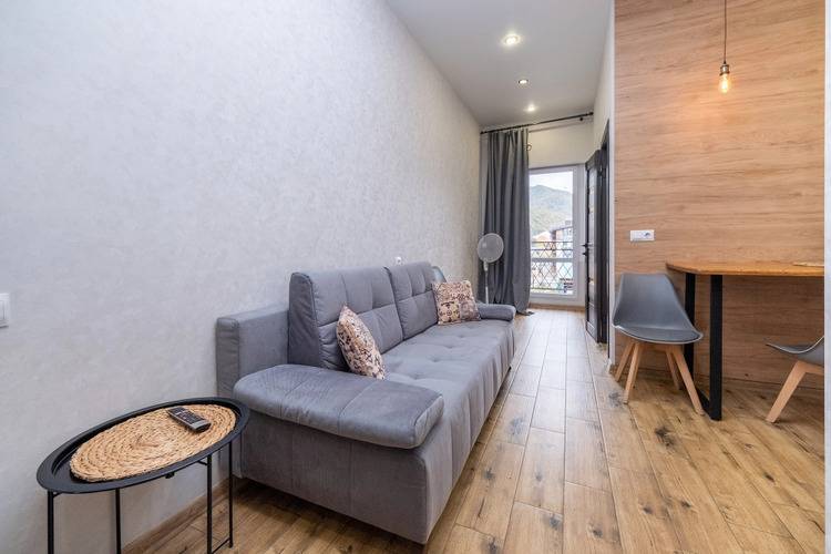 Квартира Уютная В Центре Эсто-Садка С Террасой И Шикарным Видом На Горы