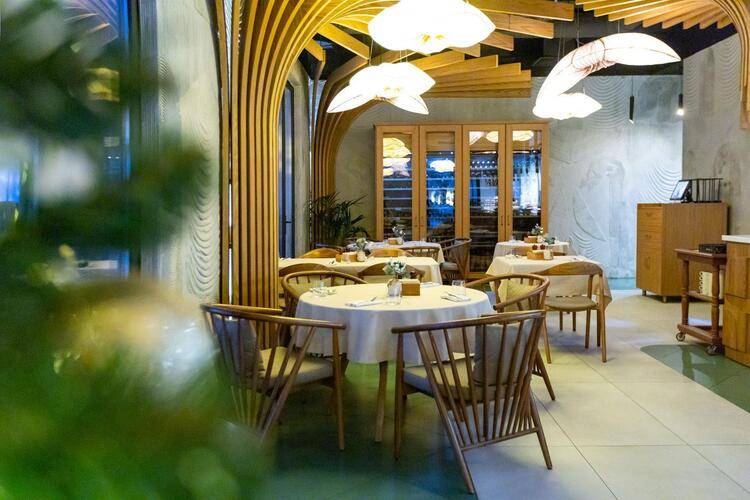 Апартаменты С Бассейном И Собственным Пляжем В Центральном Районе Адлера — фото 7