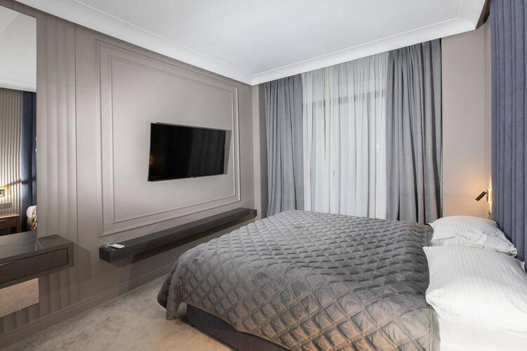 Апартаменты С Бассейном И Собственным Пляжем В Центральном Районе Адлера — фото 31