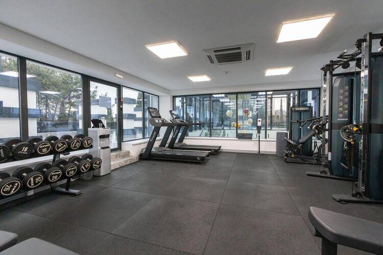 Апартаменты С Бассейном И Собственным Пляжем В Центральном Районе Адлера — фото 16