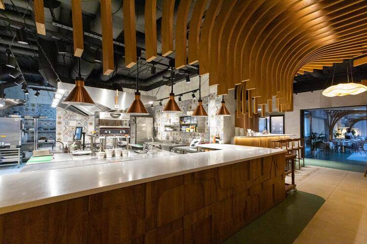 Апартаменты С Бассейном И Собственным Пляжем В Центральном Районе Адлера — фото 9