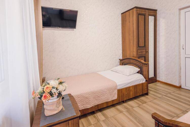 Avsteria (Австерия)