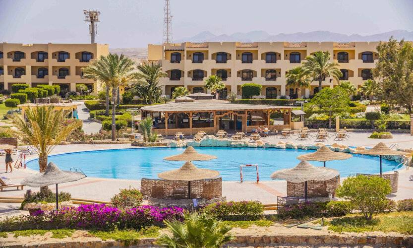 Blend Elphistone Resort