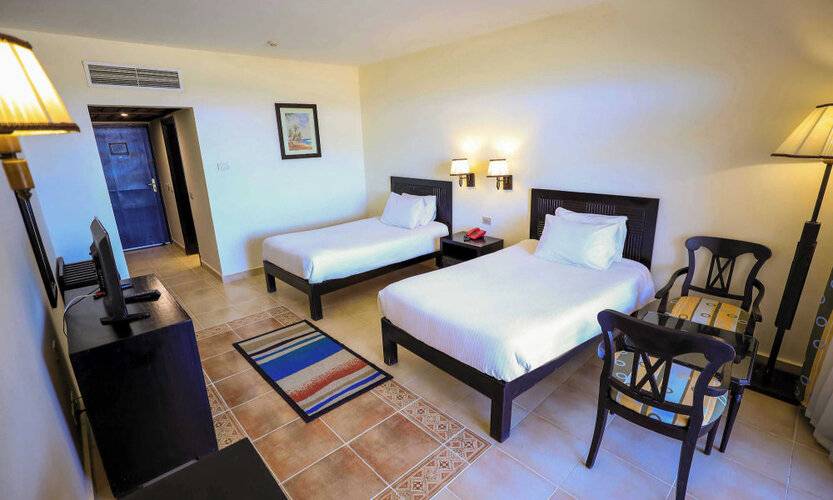 Blend Elphistone Resort