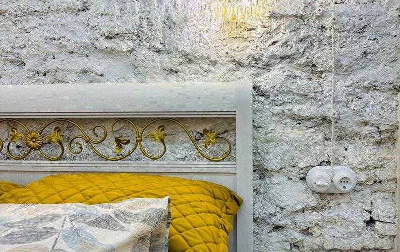 На Анисимова 8