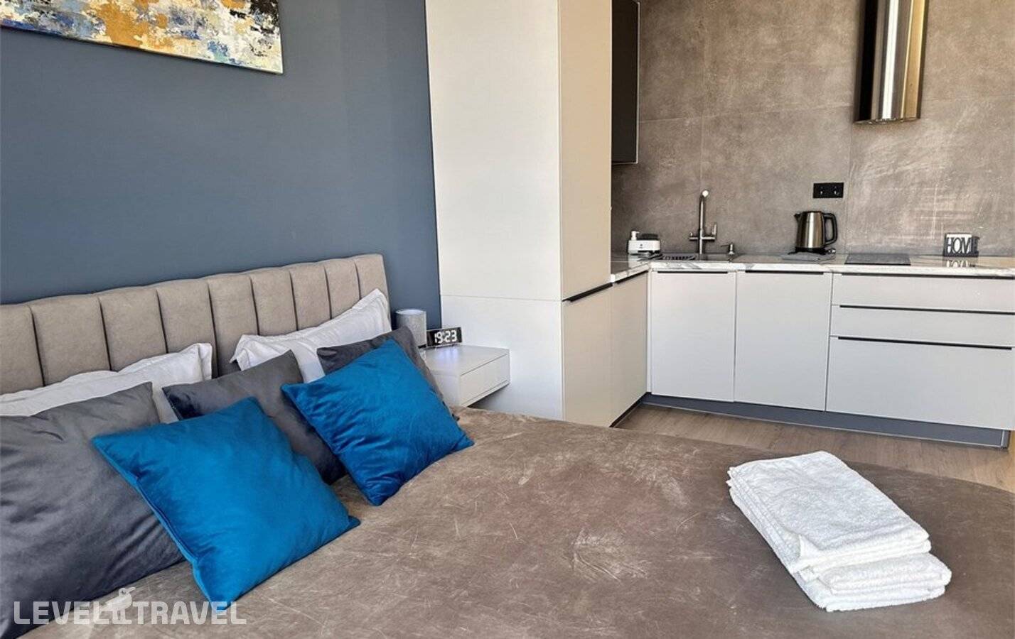 фотографии отеля Гостим Тут Номер New York Жк Alcon Tower в Россия(Северный административный округ (САО)) - фото №11