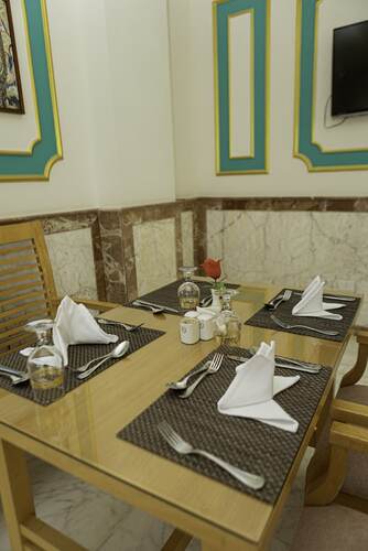 Tiba Rose Plaza