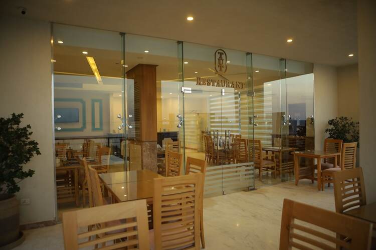 Tiba Rose Plaza