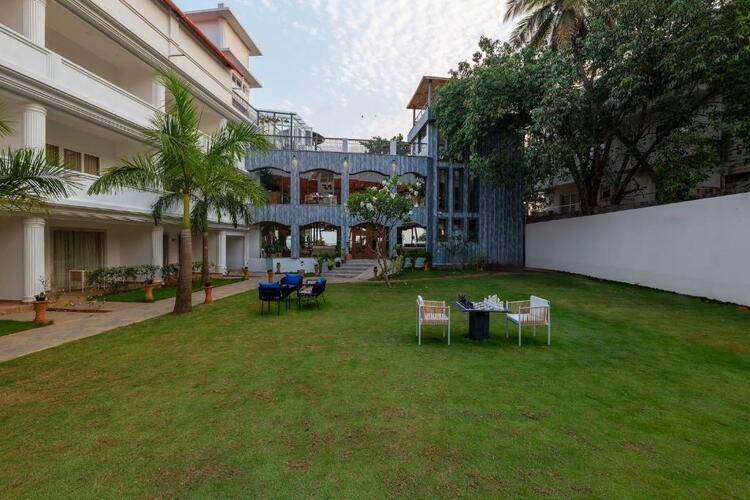 White Wharf Beach Resort