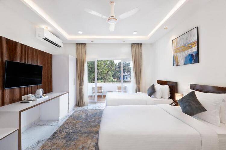 White Wharf Beach Resort