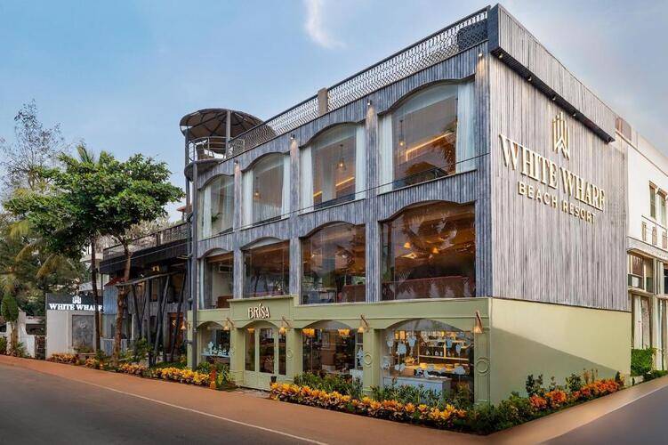 White Wharf Beach Resort
