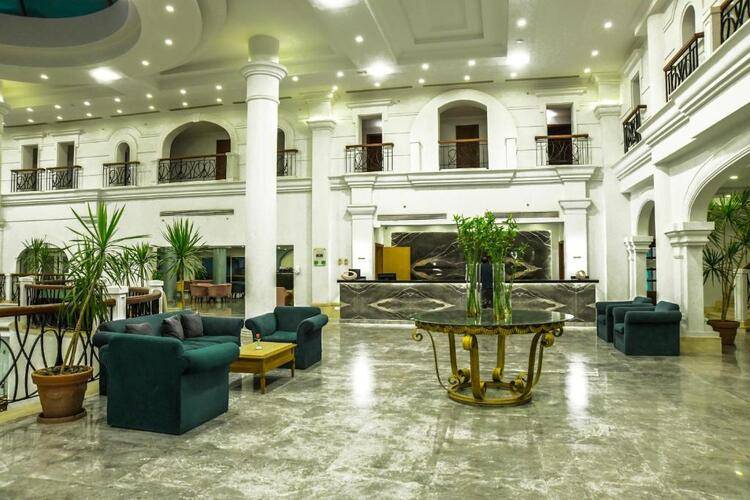 Ivy Cyrene Island Hotel