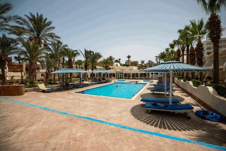 Royal Star Empire Beach Resort