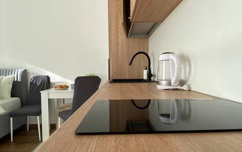 Li Apartments Breeze