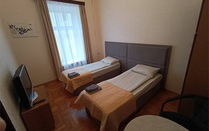 На Чайковского 24