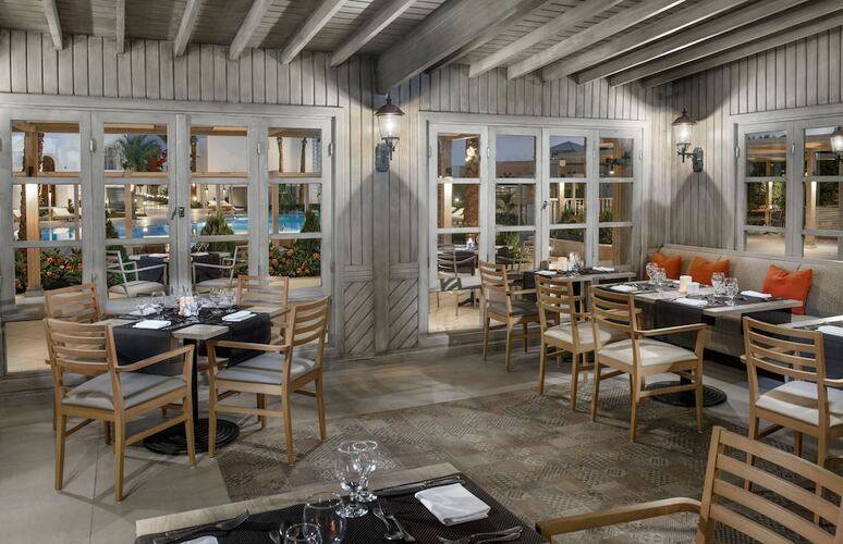 Jaz Fanara Residence