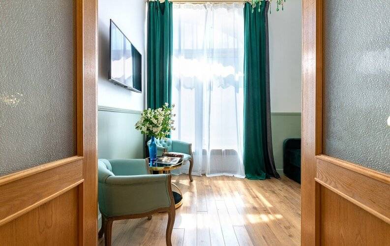 Bookingspb На Невском 27