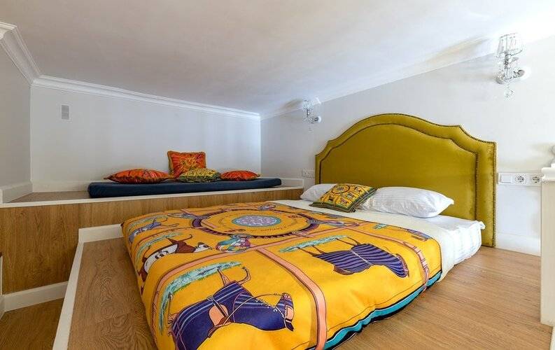 Bookingspb На Невском 27