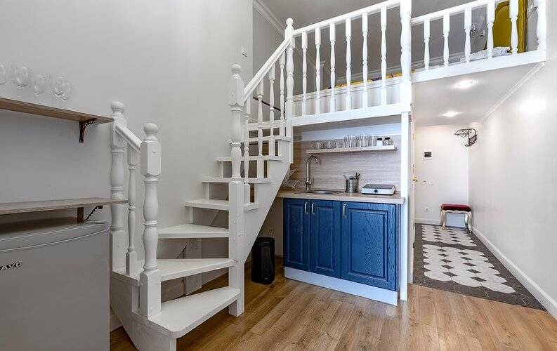 Bookingspb На Невском 27