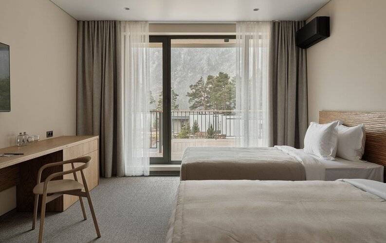 Грушевый Цвет