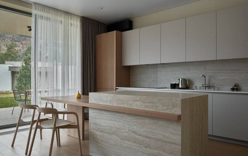 Грушевый Цвет