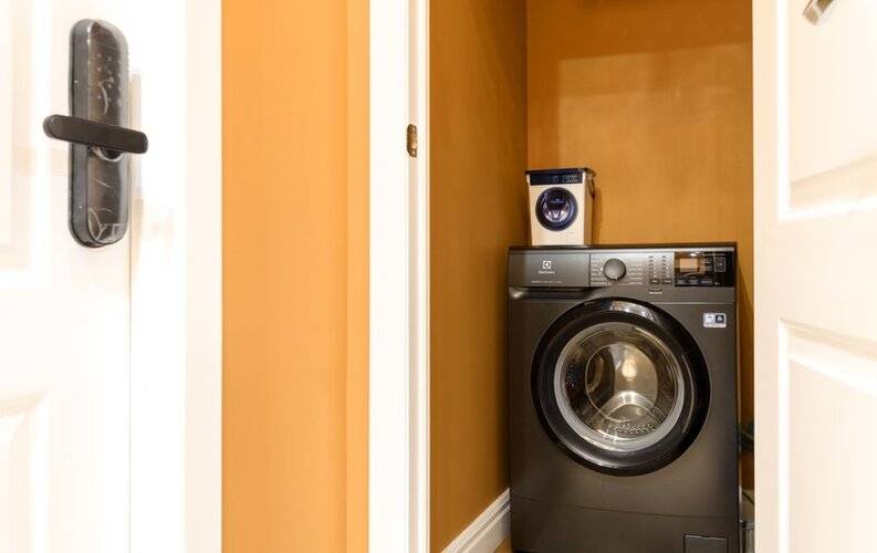 Bookingspb На Грибоедова 23