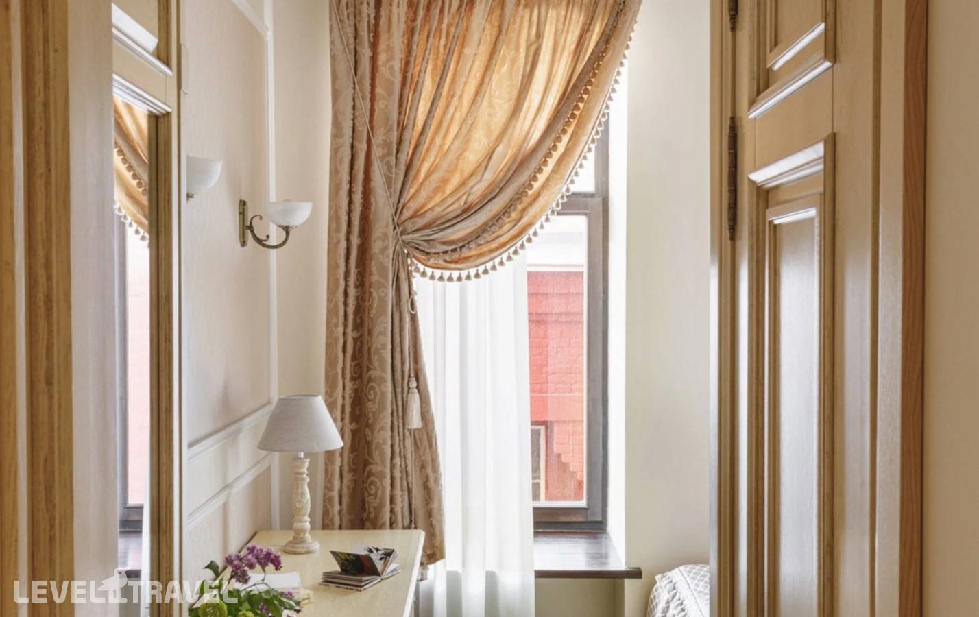 фотографии отеля Доходный Дом Купца Юрина в Россия(Самара) - фото №23