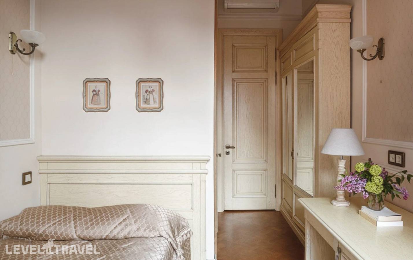 фотографии отеля Доходный Дом Купца Юрина в Россия(Самара) - фото №24