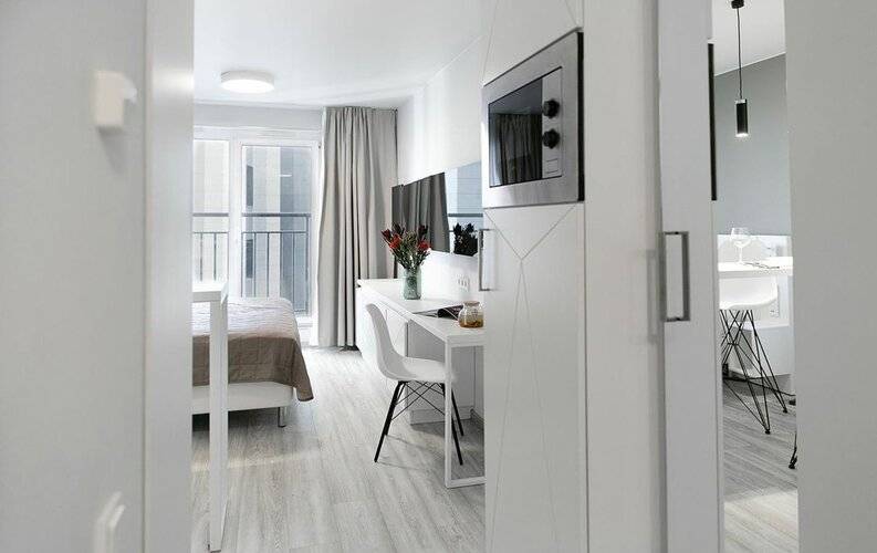 Myhome Yourhome (Майхоум Юхоум) На Салова 61