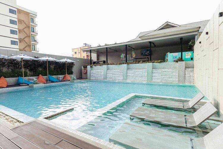 Patong Bay Residence
