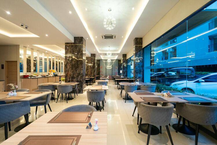 Patong Bay Residence