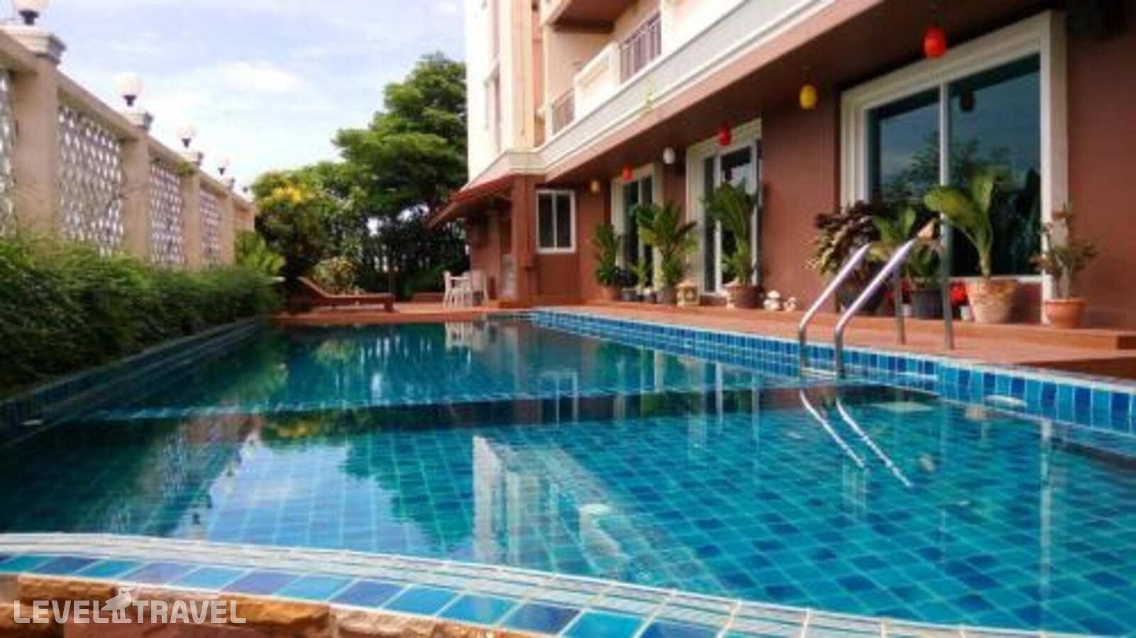 фотографии отеля Convenient Grand Plus Hotel Suvarnabhumi в Таиланд(Бангкок) - фото №48